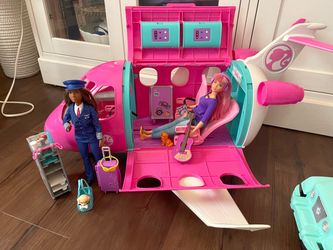 Barbie Airplane with dolls