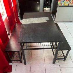 Kitchen table with bench

