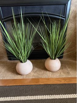 2 Matching Artificial Grass Plants in Textured Spherical Pots