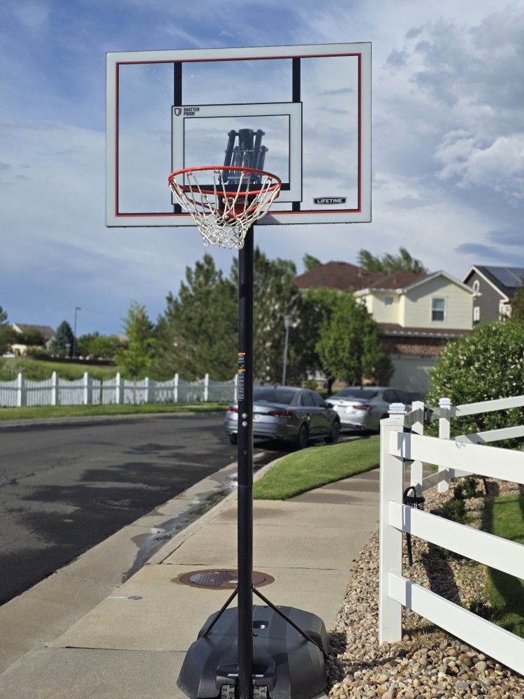 Basketball Hoop W/ Water Tank