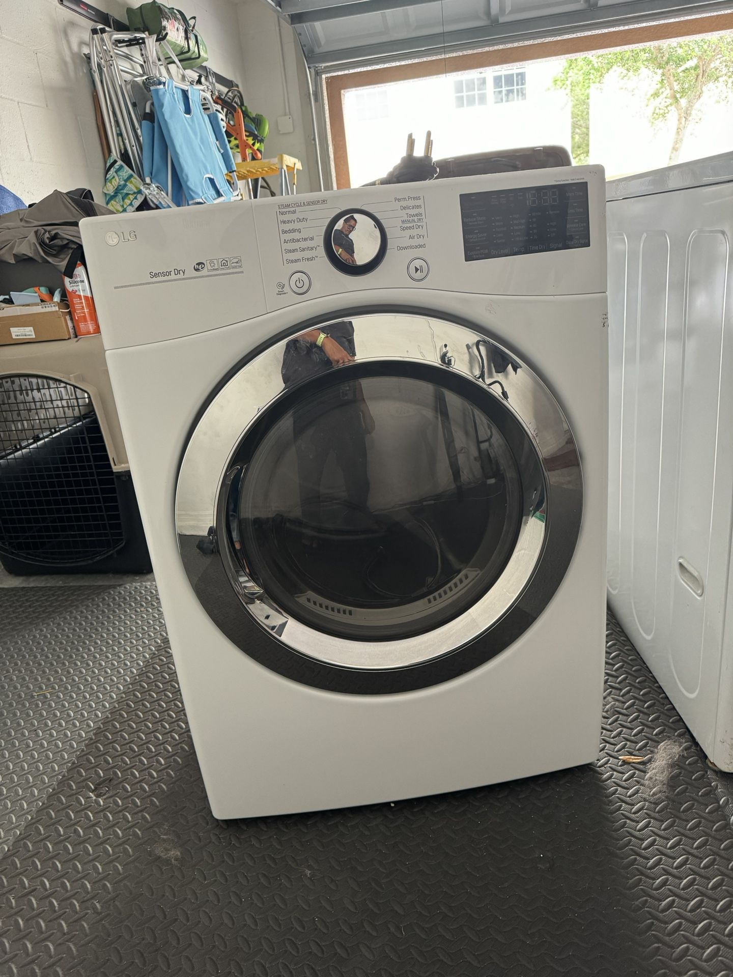 LG WASHER AND DRYER FOR SALE - Light Use And In Great Condition!