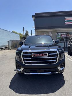2025 GMC Yukon XL