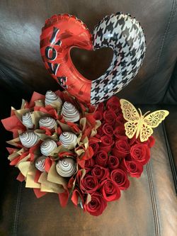 Mother’s Day Arrangement 