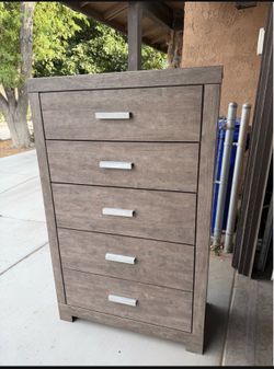 Ashley Tall Dresser in good condition