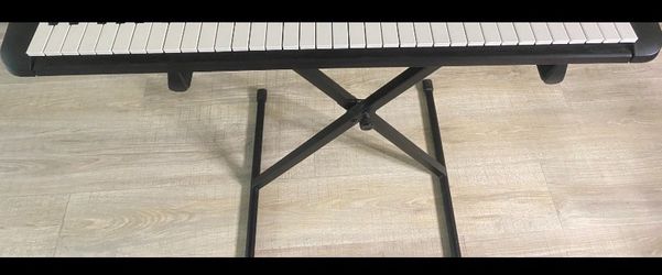 Yamaha Portable Keyboard Stand OEM PKBS1MM X-style