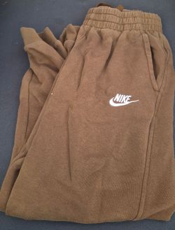 Boys nike sweats size large  14/16