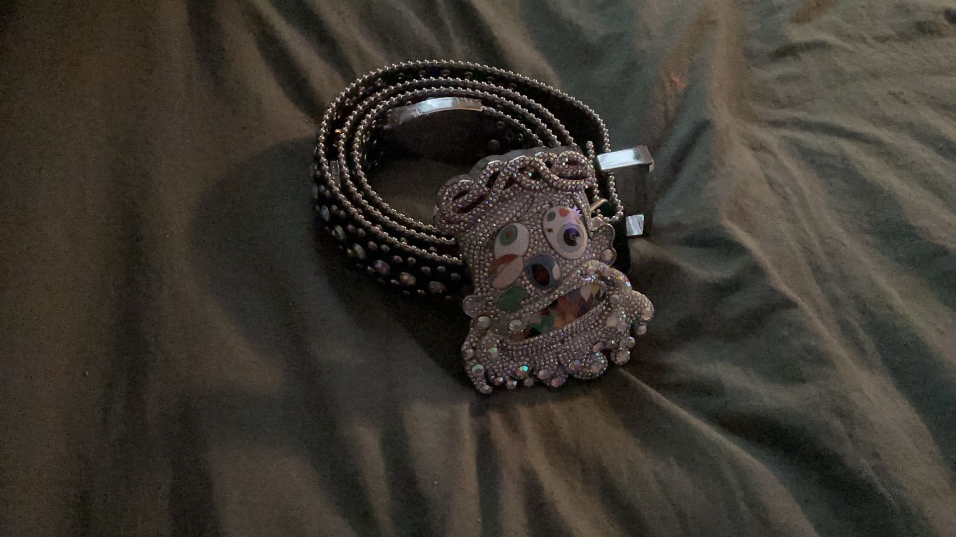 Stolen arts belt