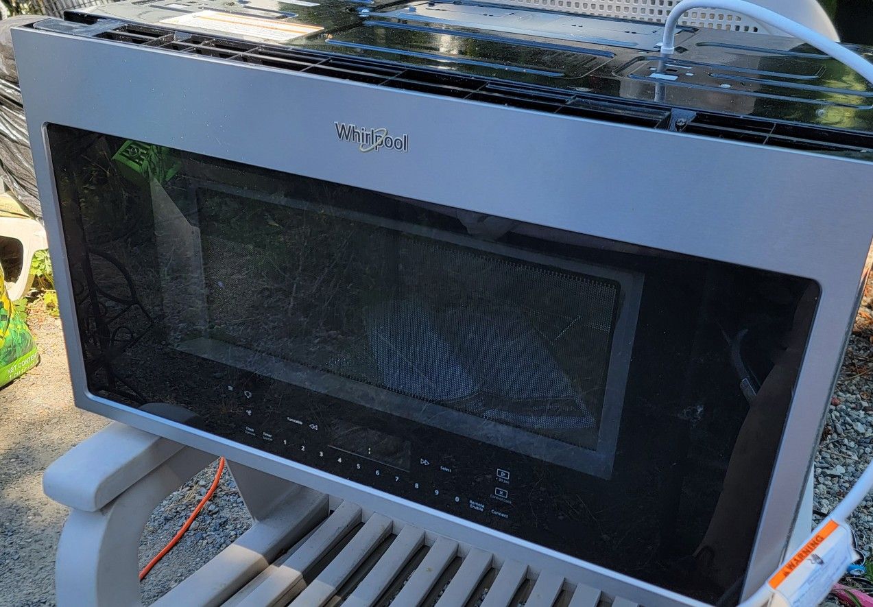 Whirlpool Smart Microwave AS-IS parts or repair