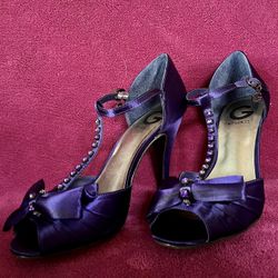 By Guess Stiletto Heels, Size 7