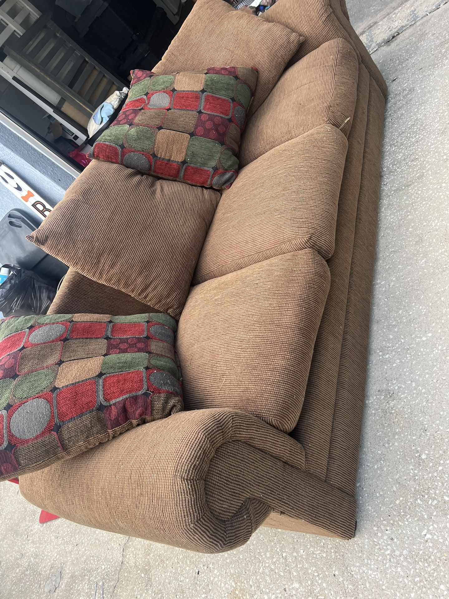 Like New Couch 