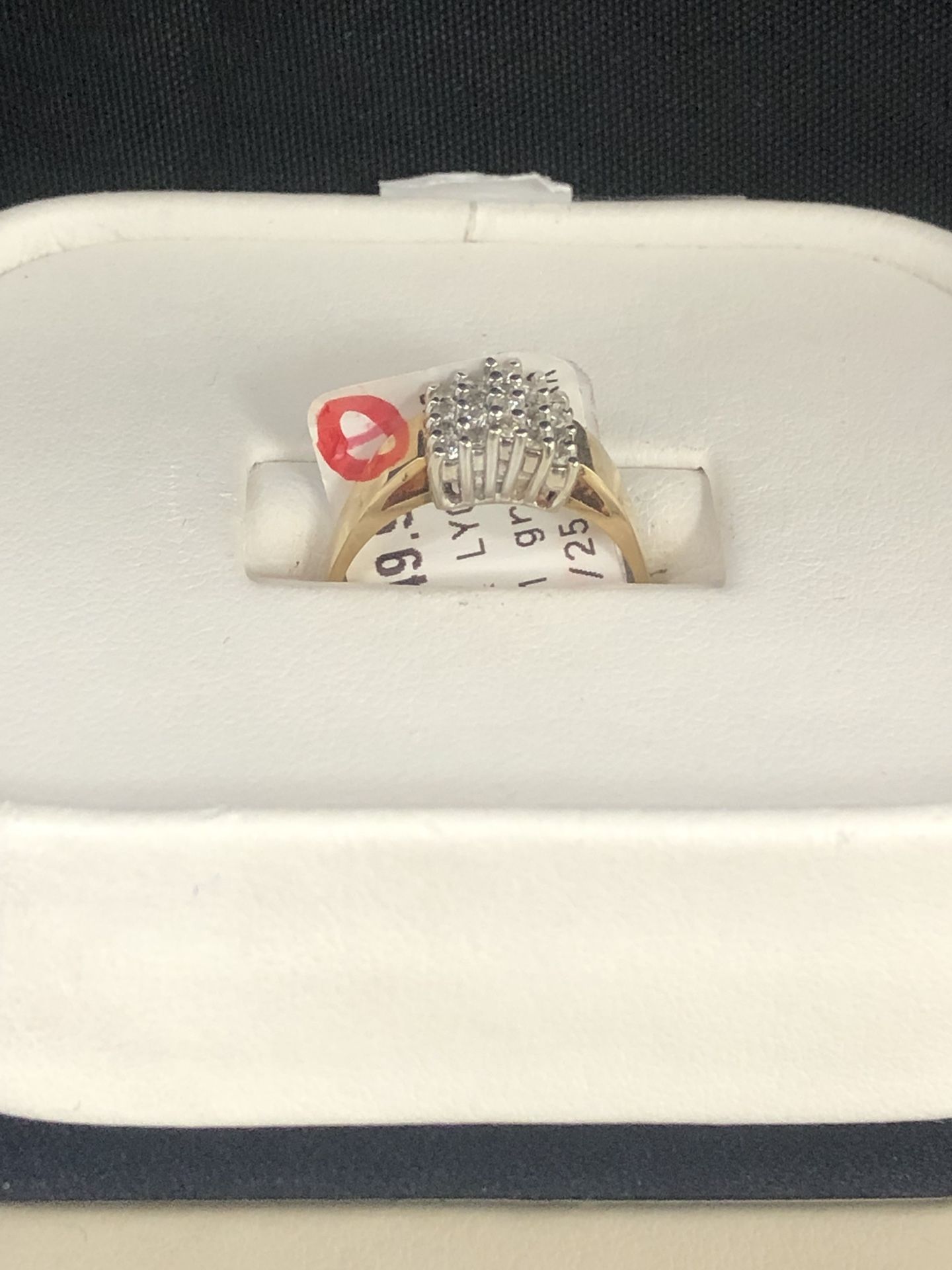 CLUSTER RING 14K LYG SIZE:7 4.1GRAMS