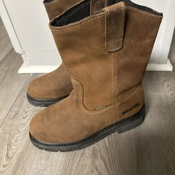 Brazos Size 8.5 waterproof Leather Boots