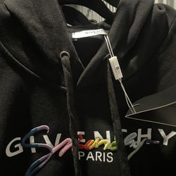 Givenchy Sweater 