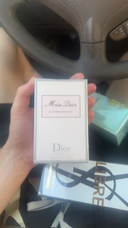 Miss Dior Perfume