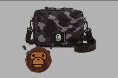 Bape sling clearance bag camo