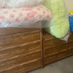 Needs Dressers For 2x$30