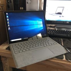 Microsoft Surface Pro Laptop/Core i5/8GB/128GB/13.5”Touchscreen/Win. 10