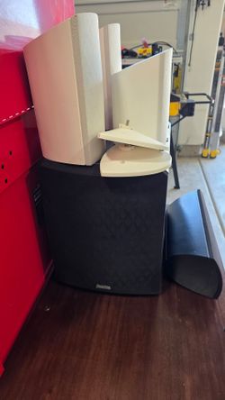 Definitive Technology 5.1 Suround Speakers