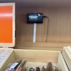 Beautiful  Cedar wood  humidor