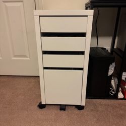 Micke IKEA drawer