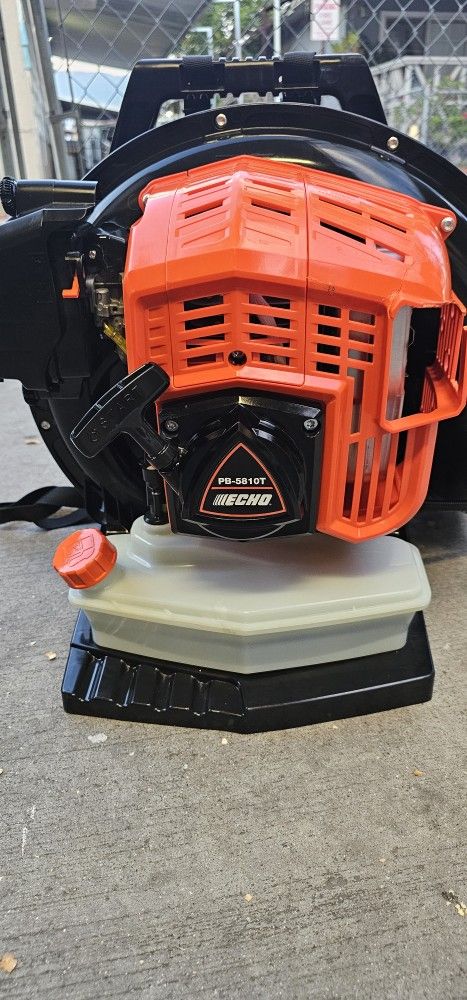 ECHO BLOWER GAS PB-5810T BRAND NEW
