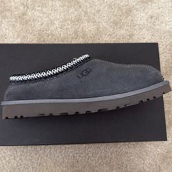 Gray UGG Tasman Slipper 
