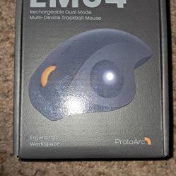 EM04 Trackball Mouse