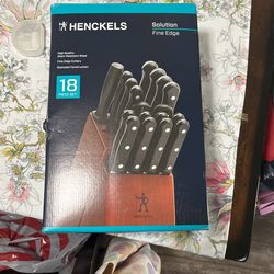 Brand New knife Set. In Box. Never Opened
