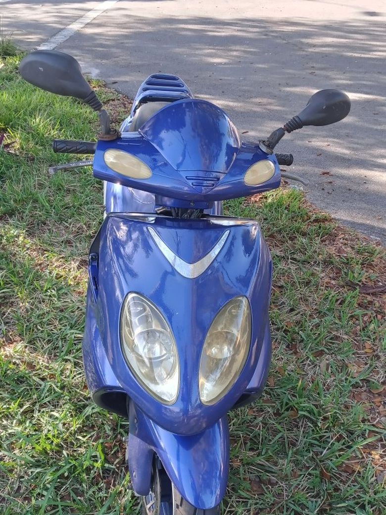 150CC SCOOTER