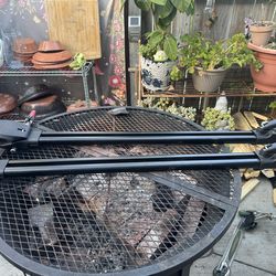 One works; the other needs the part where the key goes in—you can buy it on Amazon.