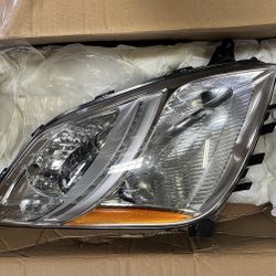 LA Zona Auto Parts 2006 To 2009 Toyota Prius HID Right passenger Side Headlight Luz Derecha Pasajero 