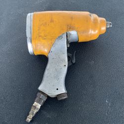 Rockford Model 110 Pneumatic Impact Wrench