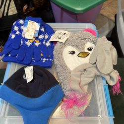 Kids Hat And Glove Set Seven Dollars Each