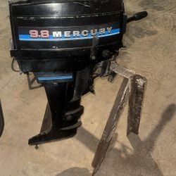 Mercury 9.8HP Outboard Boat Motor w/ Gas Tank – Needs Prop