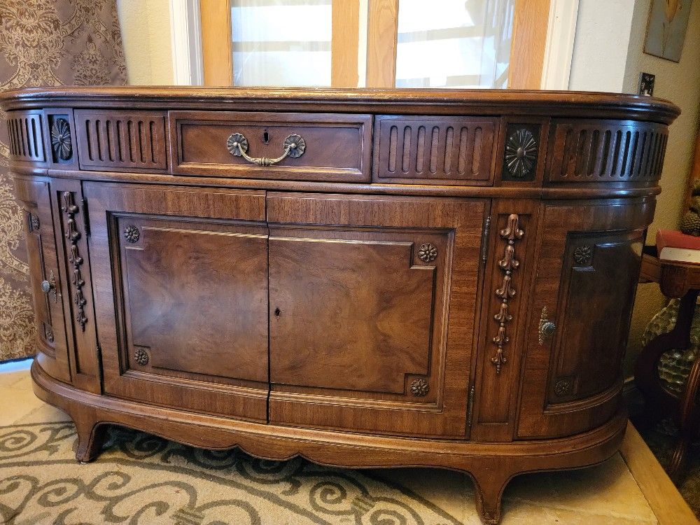 Karges French sideboard