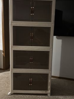 Storage bins