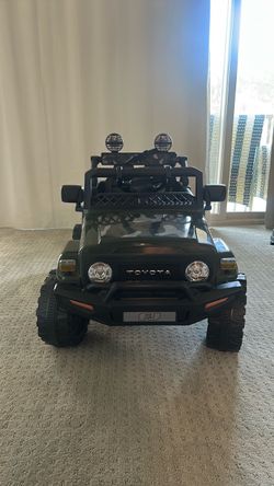 Toyota FJ40 12v kids car.