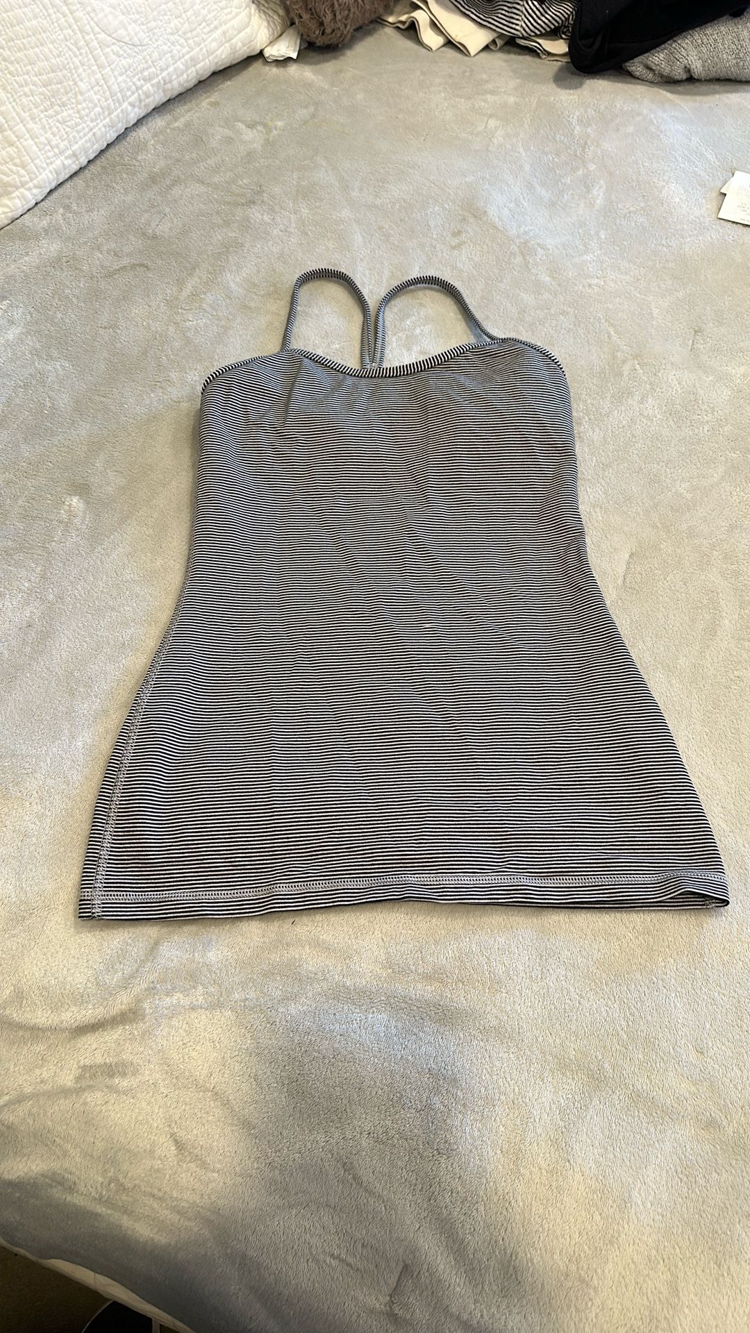 Women’s Lululemon Tank Top Size 6