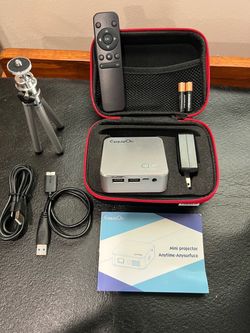 ExquizOn Mini Projector