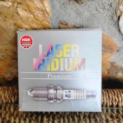 5 - Laser Iridium Spark Plugs - 93759