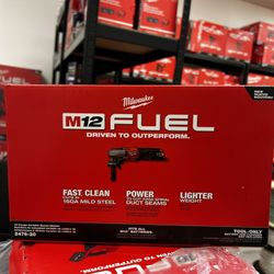 Milwaukee M12 FUEL 12-Volt Lithium-Ion Brushless Cordless 16-Gauge Variable Speed Nibbler (Tool-Only)