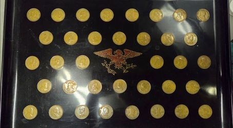2  Vintage Presidential  coin trays price for each