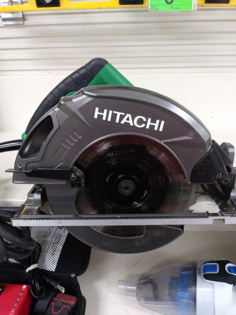 Hitachi Circular Saw