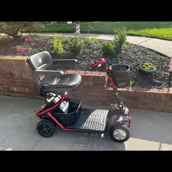 Mobility Scooter - 2016 Golden Lite Rider