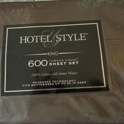 Juego De Sábanas King.    $20.00