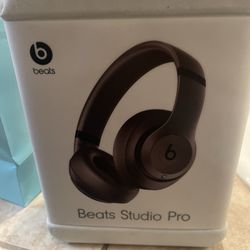 Beats Studio Pro Deep Brown