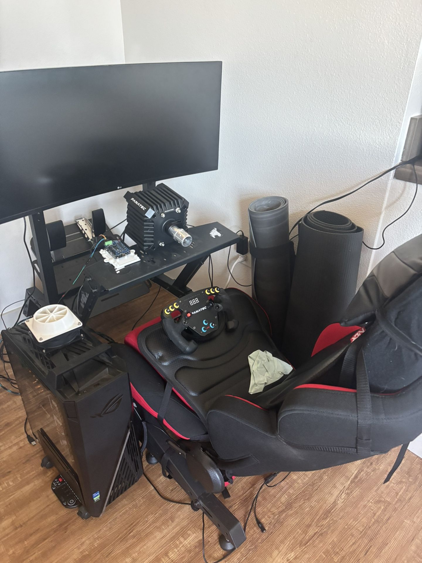 F-GT F1 Simulation