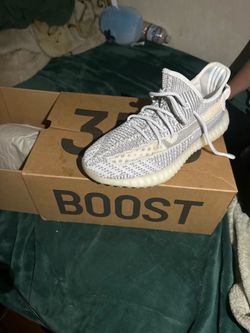 Adidas Yeezy 350 V2 Boost