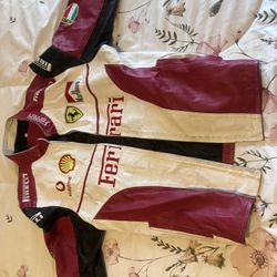 Jacket 🧥 Ferrari F1 Size Medium Needed To Fix Zipper 