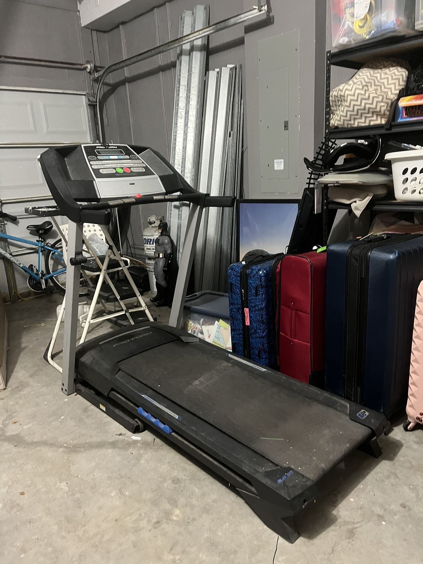 Pro form Treadmill for Sale in Miami FL OfferUp